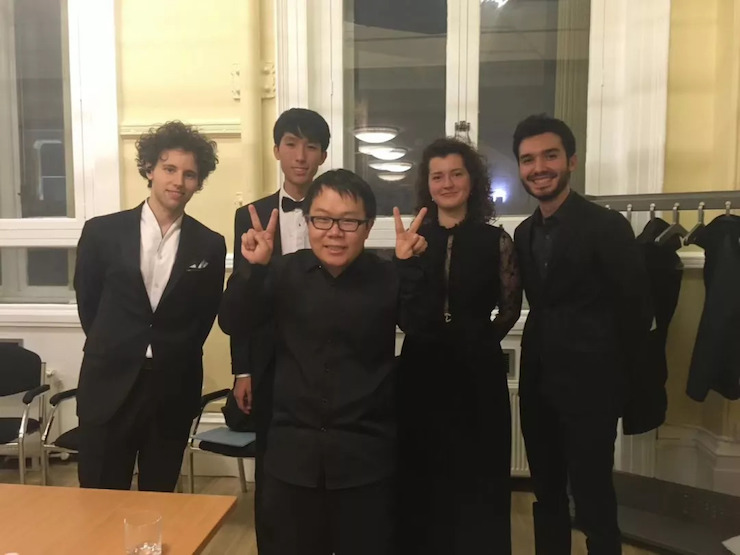 特别喜讯！川音籍学子——王心源荣获利兹国际比赛第三名及最受观众欢迎奖！